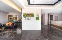 Homeinn Selected Hotel (Chizhou Qingyang Bus Station)