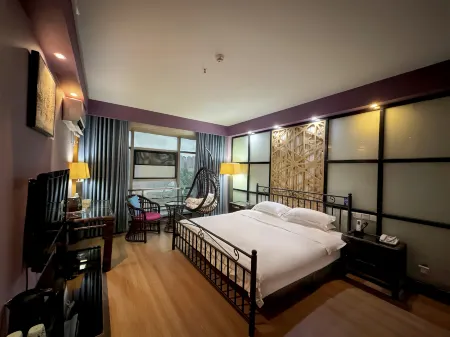Changyuan magpie Family Fashion Hotel Отели рядом с достопримечательностью «Ruyi Garden»