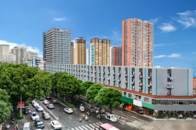 Urban Convenient Wine 4.0 (Datang Tiancheng Store, Beihu Road, Nanning) Hotels in Nanning