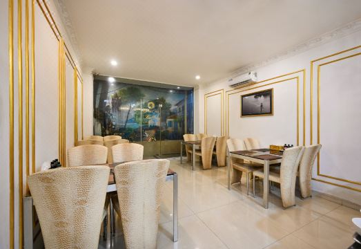 골든 스타 호텔 주변 거리