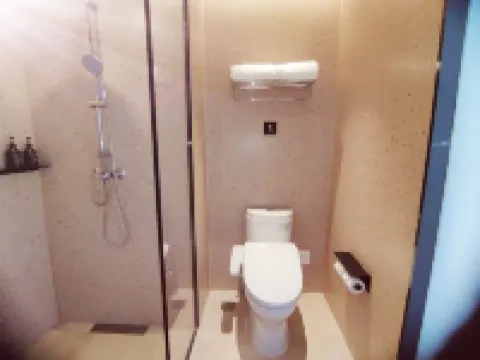 Yantai Binhai Rezen hotel Hotels in Yantai