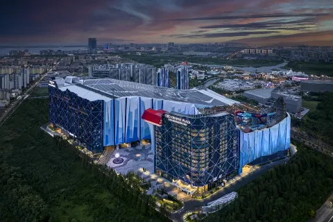 Crowne Plaza Shanghai Snow World