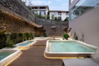 Yushe Yunshan Designer Hot Spring Hotel (Jiuzhaigou Scenic Area Visitor Center) - balneario