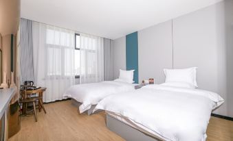 Four Seasons Hotel Korla Pear City