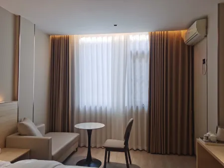 Tiandeng Haitian Hotel