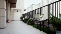 Yingcheng Garden Accommodation (Zibo Ceramics Liuliguan Fuli Wanda Plaza)