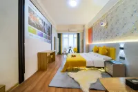 Qianxun Hotel (Henan Polytechnic University Subway Station Wanhecheng) Hotels near Henan University of Technology (Lianhua Street Campus)