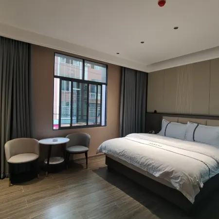 Huazhe Hotel (Mengzi People's Hospital)