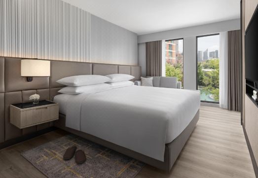 5. 메리어트 이그제..