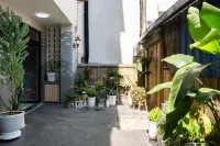 桂林·Moment悠然居飯店（理工大學屏風校區店） - 2 星級