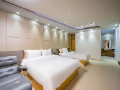 Yeosu Stay Hotel Business โรงแรมในยอซู