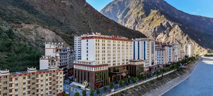Lanfeng Hotel Hotel di Danba