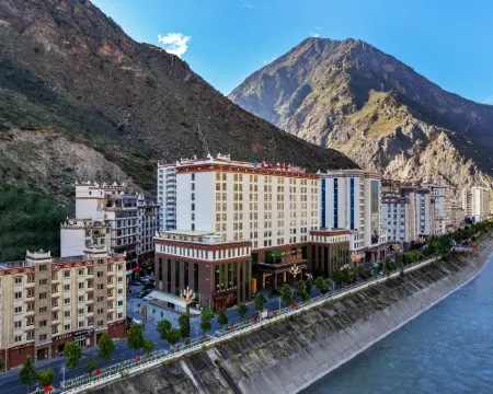 丹巴瀾峯大酒店 丹巴酒店