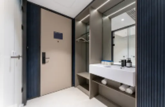 1027 Design Hotel (Jinan Quancheng Plaza Qilu Hospital) 헤이후취안(흑호천) 주변 호텔
