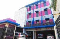 Tobana House Bintaro Hotel di Kecamatan Pesanggrahan