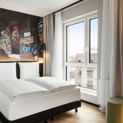 فيينا هاوس إيزي باي ويندام برلين بوتسدامر بلاتس Hotels near ستيشن برلين