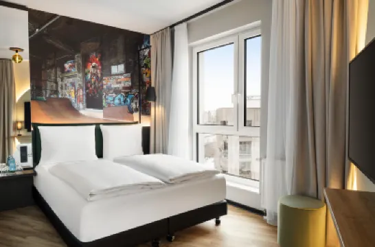Vienna House Easy by Wyndham Berlin Potsdamer Platz Hotels near Tempodrom Concert Hall