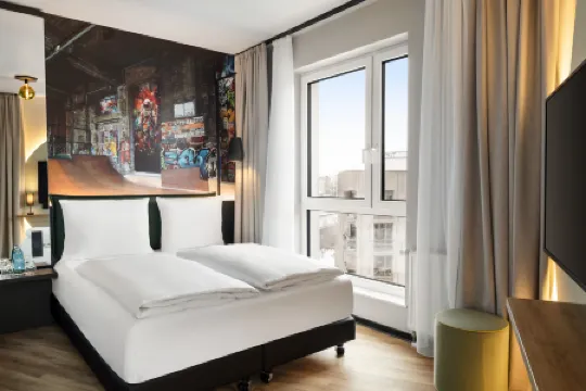 Vienna House Easy by Wyndham Berlin Potsdamer Platz Отели рядом с достопримечательностью «Парк Флашенхальс»