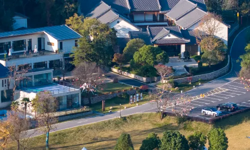 Lujiang Yefushanju Residence Resort Hotel