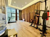 โรงแรมบ้านสวนคราวน์ จูรง - 4 ดาว