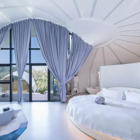 Xishuangbanna Visible Zeqi Tent Hotel