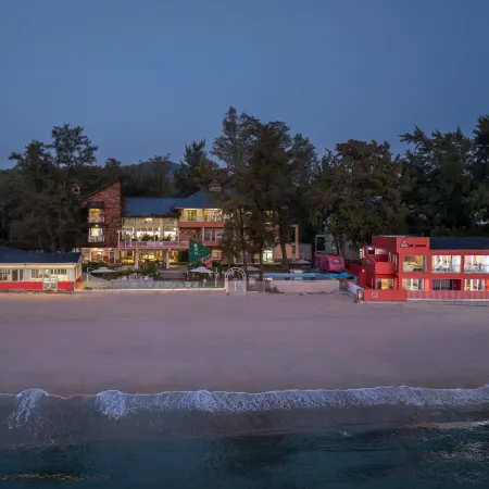 Shenzhen Maancoco Seaview Villa (Jiaochangwei Coastline) Отели рядом с достопримечательностью «Пляж Jiaochangwei»