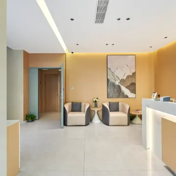 Shui Shang Lou Hotel (Nanjing Confucius Temple Old Gate East Branch) Отели рядом с достопримечательностью «Ворота Чжунхуамынь»