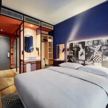 LEGERE EXPRESS Leipzig