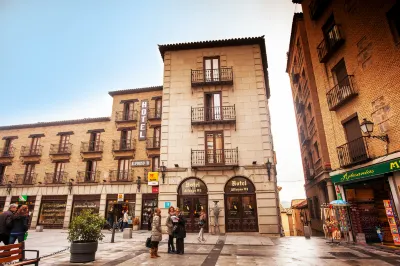 Sercotel Alfonso VI Hotels near Toledo City Hall
