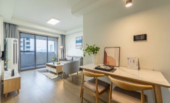 Tongtang Youxiang Apartment (Xinglong Lake West China Tianfu Hospital Branch)