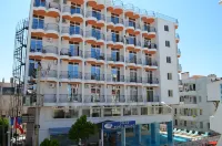 Grand Milano Hotel