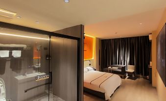 Jifeng Intelligent Audiovisual Hotel