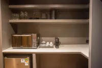 Timber Society Boutique Hideaway