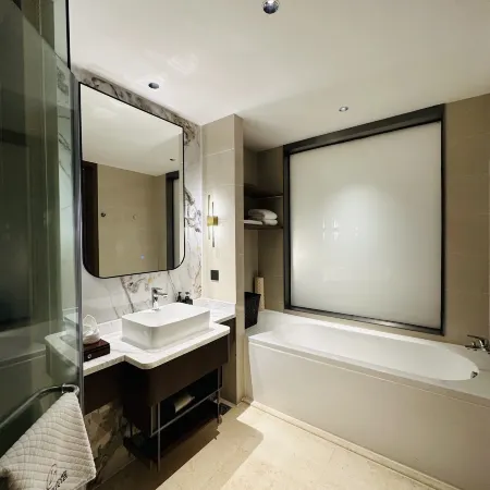 GUESTHOUSE OF LINGSHUI