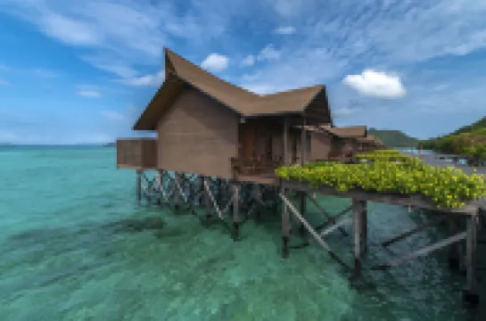 Pearl Island Resort Hotels in 