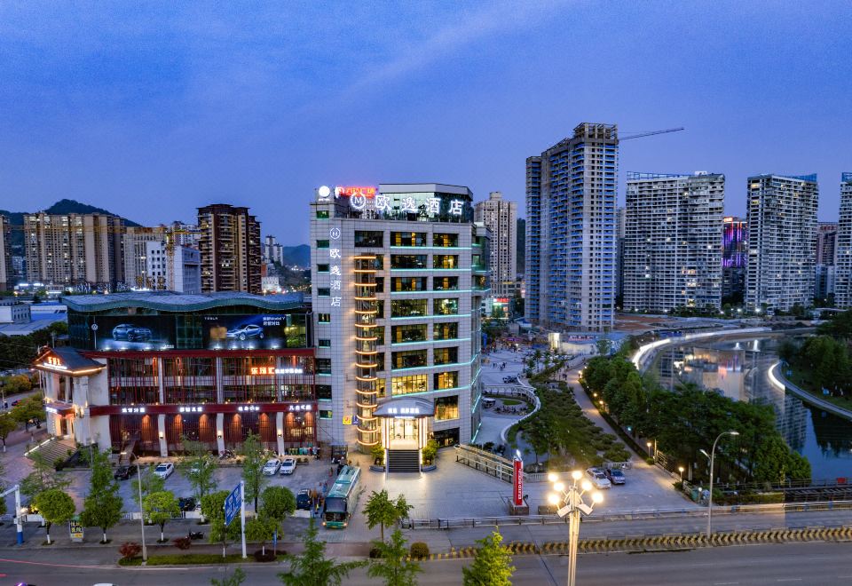 hotel overview picture