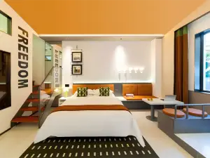 VISHAN· Vishang Designer Tide Hotel (Zhongshan Road Pedestrian Street Store)