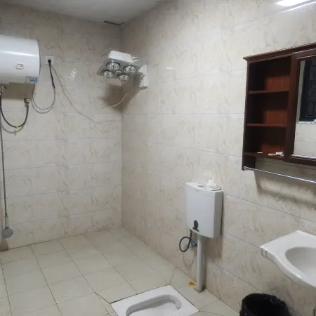 Lhozhag Baimalin Farmer Family Inn