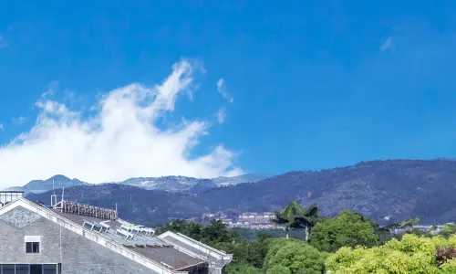 Mile Shiyue Boya Hot Spring Hotel (Huquan Ecological Park Branch)