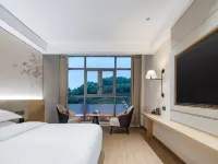 Xiyi Hotel (Entrance Store of Wudang Mountain Scenic Area) Hotels in Danjiangkou