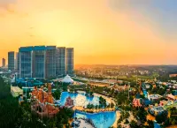 Easley Hotel Apartments（Wuchuan Dinglong Bay store）