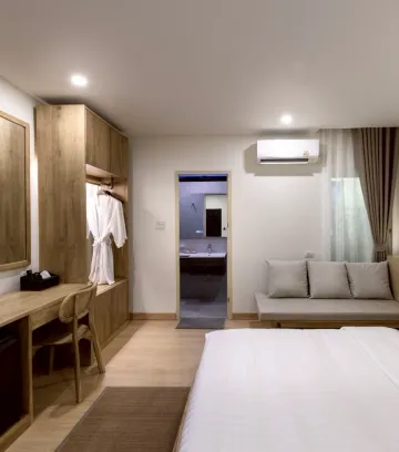 ฟ้าใหม่ ดีลักซ์