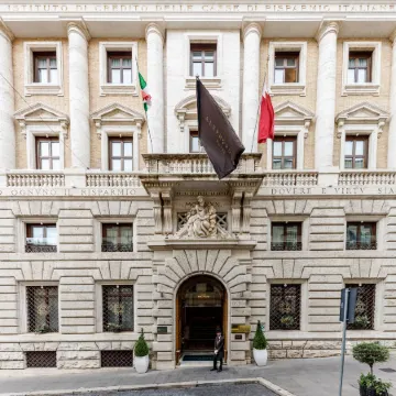 Aleph Rome Hotel, Curio Collection by Hilton