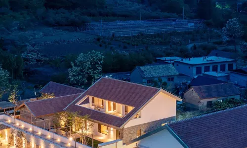 Floral Yun She Courtyard Homestay (Yimeng Mountain Yunmeng Scenic Area Mengshan National Forest Park)