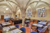 Appart'hôtel Odalys City - Dijon Centre Les Cordeliers