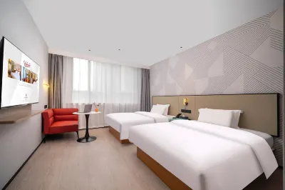 Yijia Business Hotel Hotel dekat Meian