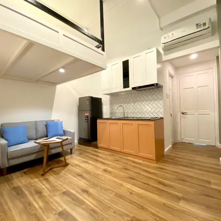 Signy House Residence - Bach Dang River Отели рядом с достопримечательностью «Мост Тан Тхуан»