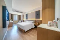 Tianque Hotel (Kangbashi District) Hotels near Kangbashenpenquan Square