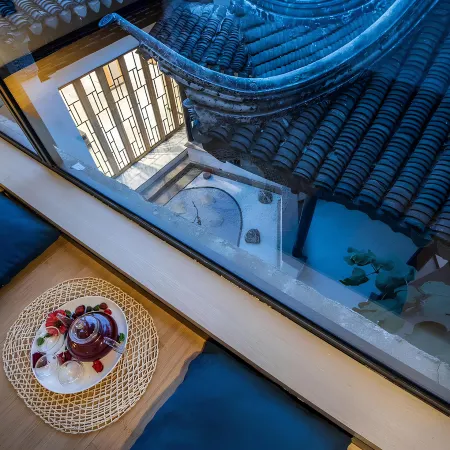 Alley Sunshine Hostel (Suzhou Zhuozhengyuan Pingjiang Road) Отели рядом с достопримечательностью «Дорога Пингджиань»