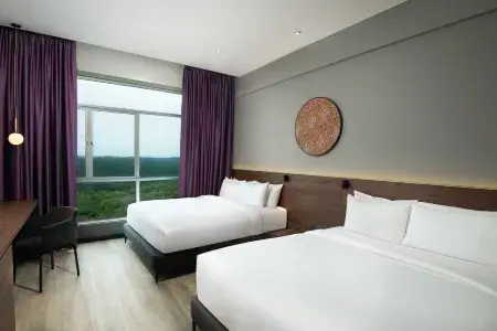 Quest Hotel Midport Port Dickson Отели рядом с достопримечательностью «Порт Диксон Бич»